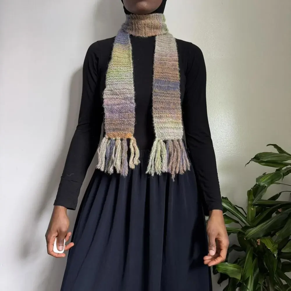 Vintage Soft and‎ fuzzy multi-coloured scarf
